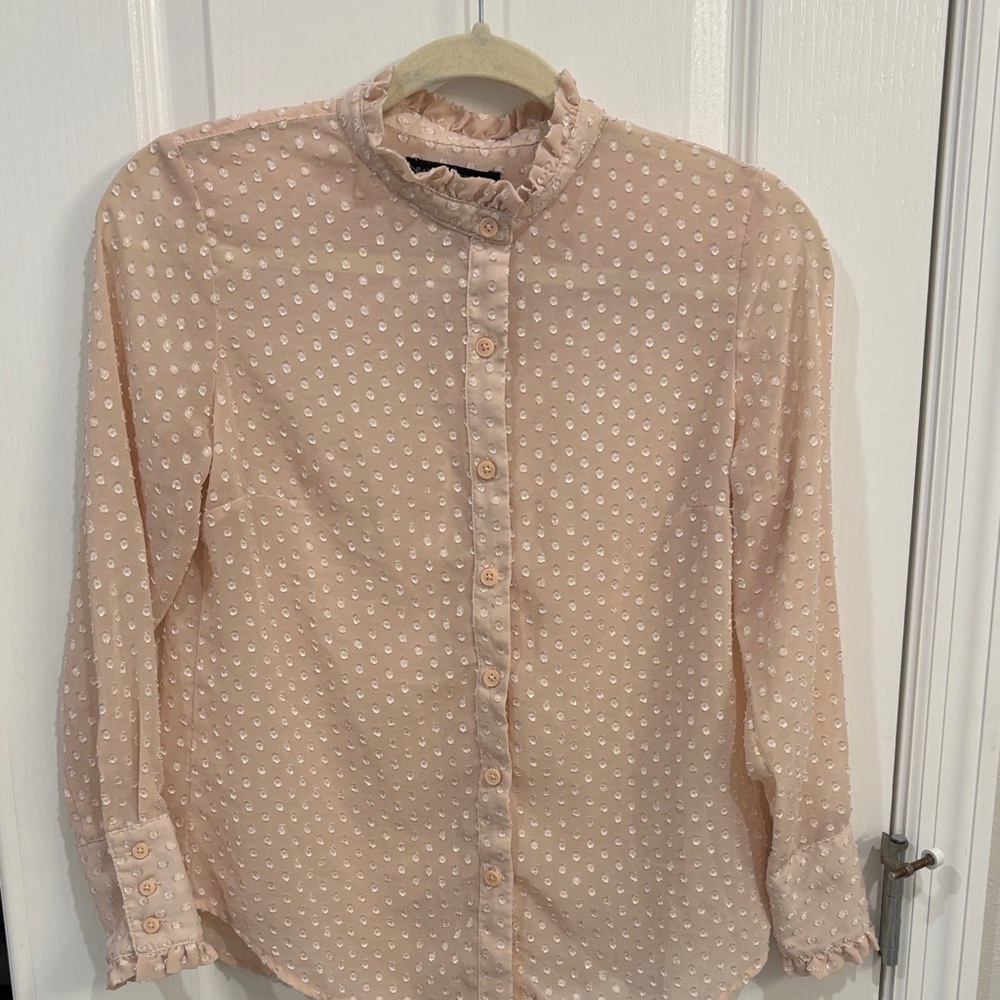 Banana Republic Cream Ruffled Blouse